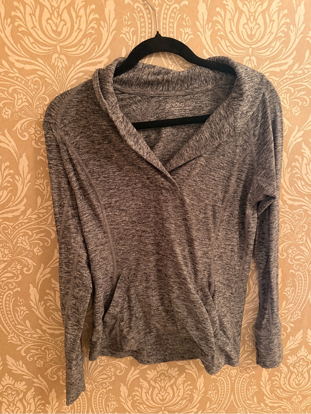 Beyond Yoga Gray Heathered Pullover with Open Collar